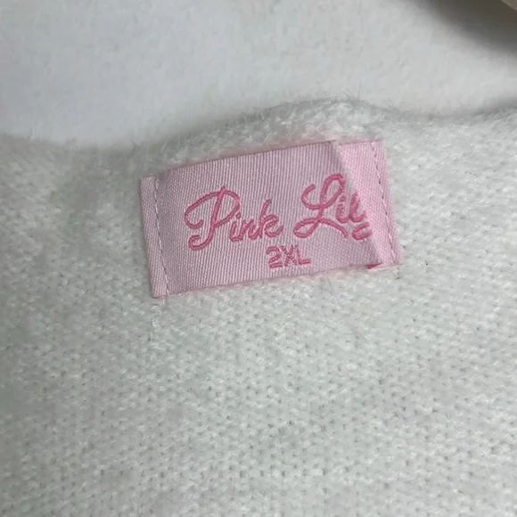 Pink Lily Cream V-Neck Embroidered Heart Fuzzy Soft Long Sleeve Sweater Size 2XL - Picture 11 of 13